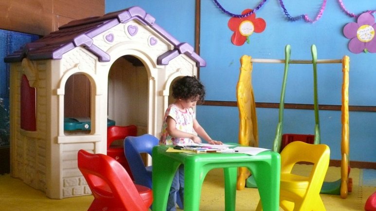 اتاق بازی کودکان هتل فردوس مشهد